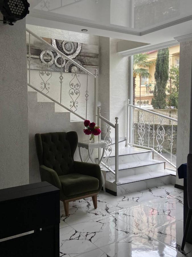 Hotel Sonata Batumi Exterior foto